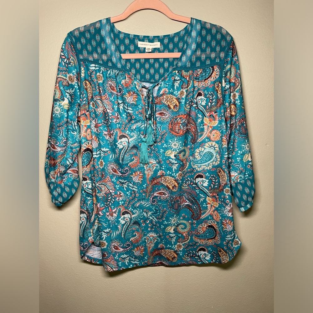 Women’s  Blouse Size M Paisley artsy coastal grandma eclectic hippie